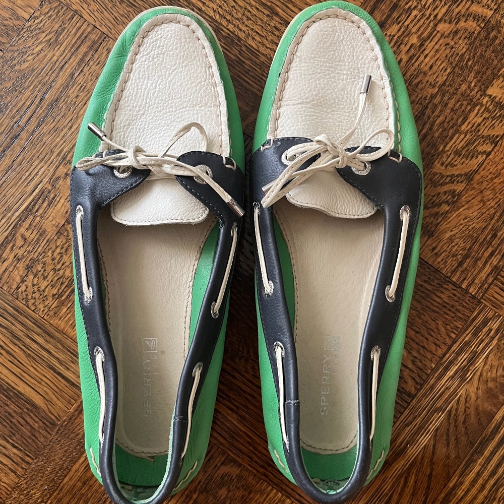 Green, navy blue and white Sperry boat shoes